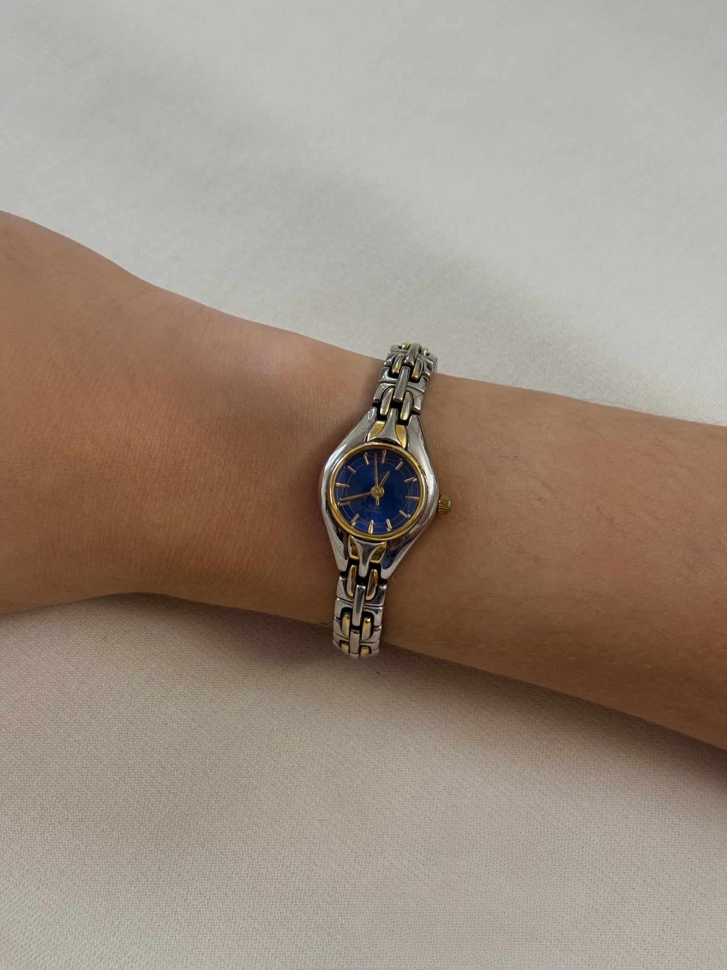 Vintage Silver & Gold Watch – Quartz